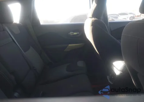 2017 Jeep Cherokee Sport Fwd из США, поврежденный, VIN 1C4PJLAS8HD216454